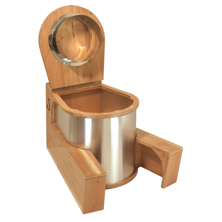 The Butterfly  Beech - Dry toilet by Lécopot