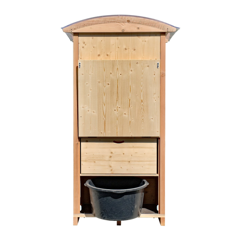 Toilettes d'extérieur avec abri I